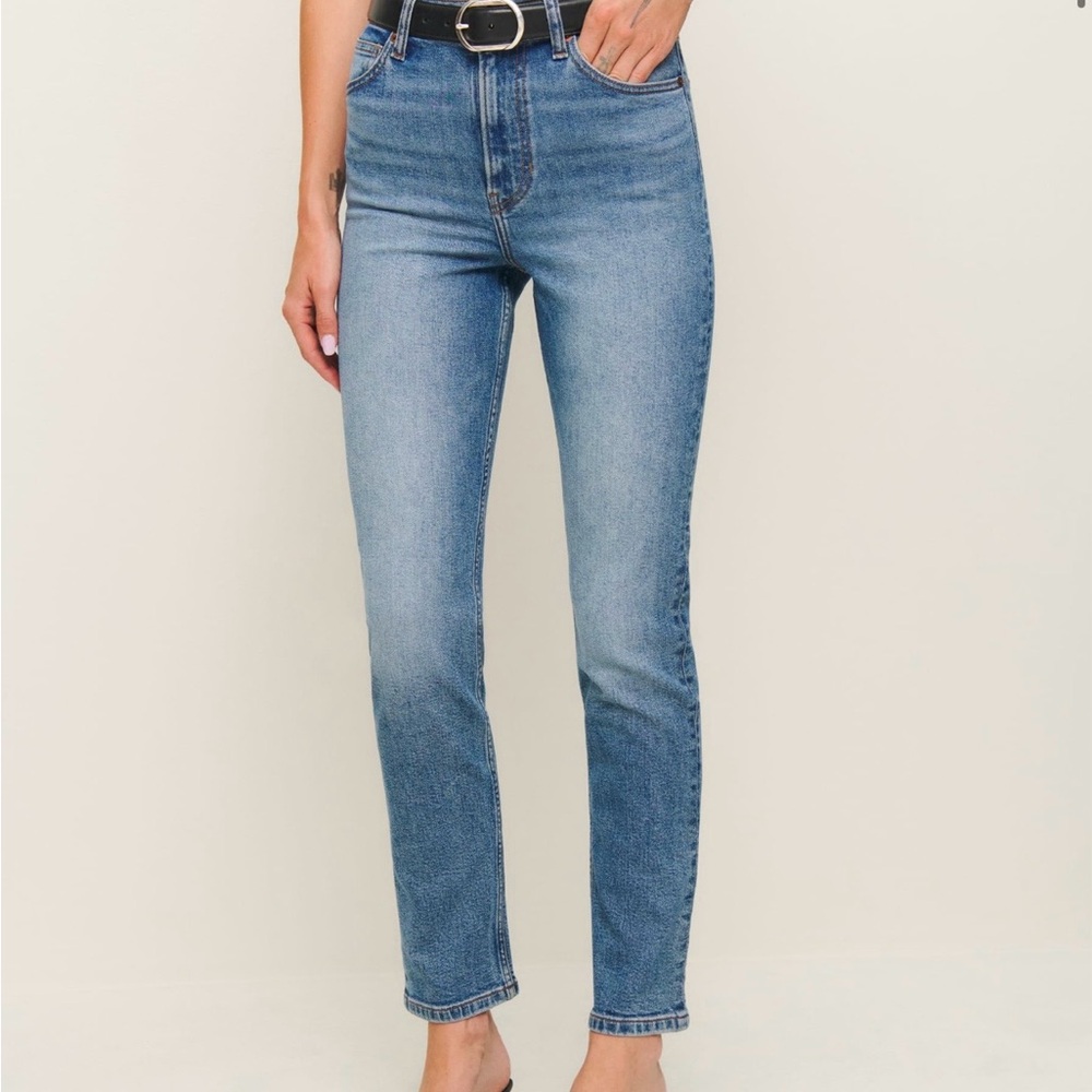REFORMATION Ezra Super Stretch High Rise Straight Jeans brand new